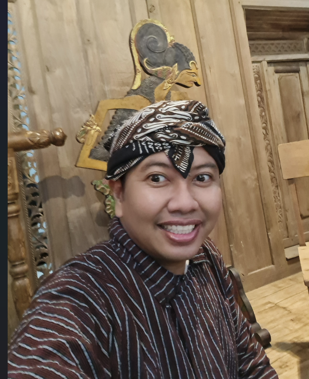 Prof. Dr. Ir. Ridi Ferdiana, S.T., M.T., IPM.