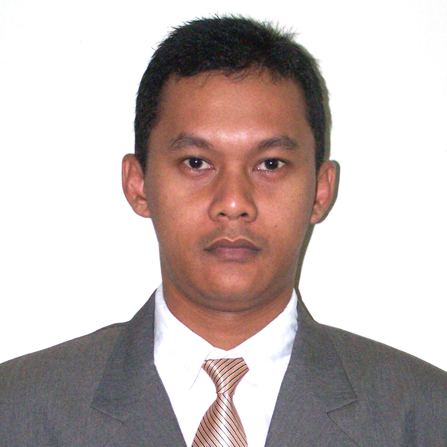 Dr.Eng. Ir. Agung Setianto, S.T., M.Si., IPM.